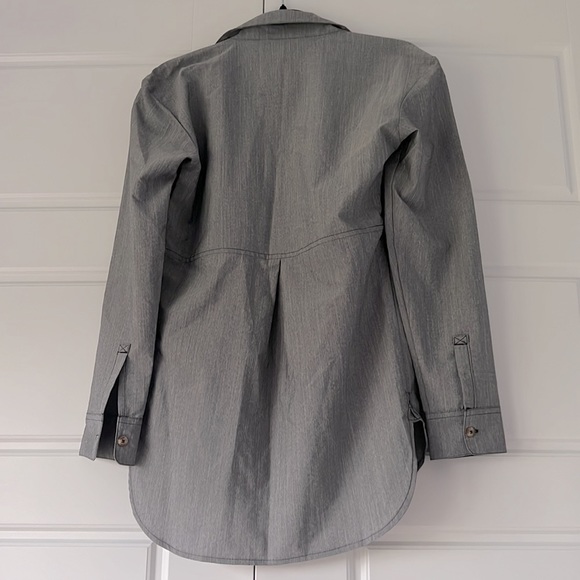 The North Face XS / TP button down long sleeve Shirt shade of grey - Picture 9 of 11